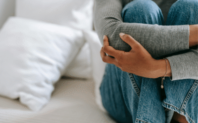 Czym różni się lęk od strachu? Jak rozpoznać objawy zaburzeń lękowych?